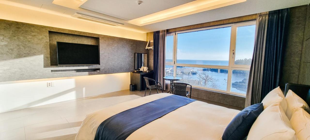 Elren Hotel Jeju Seogwipo Exterior foto